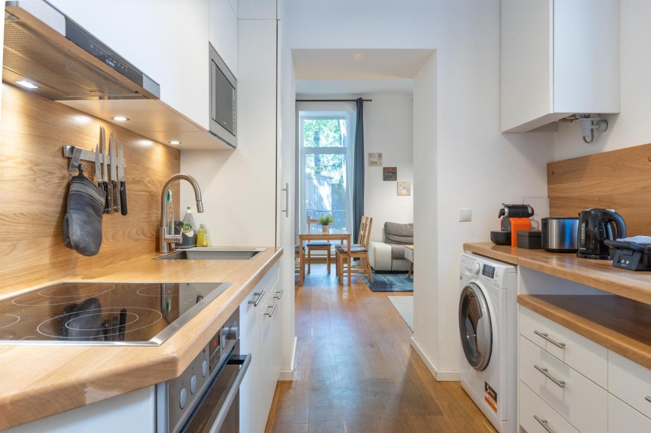 Cozy Apartment, 2 Private Terraces, 8 Min To City Center Vienna Luaran gambar